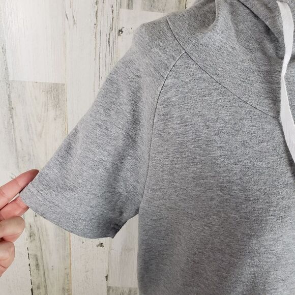 Fabletics Natalie Short Sleeve Hoodie Sz S - Picture 3 of 7